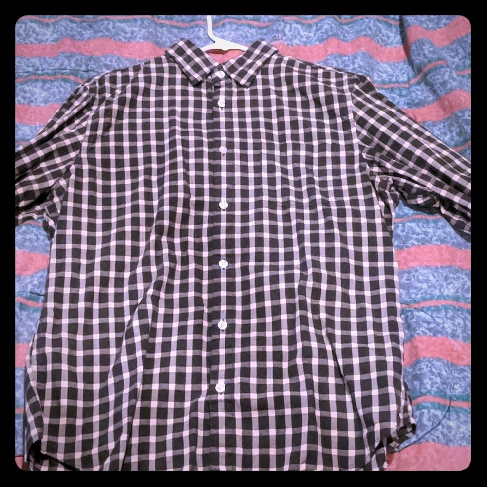 Medium Banana Republic Button Down
